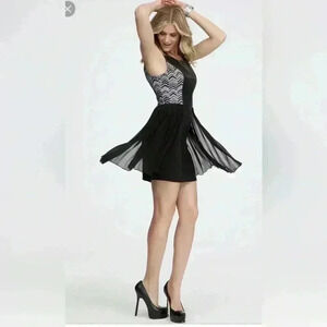 NWT Bebe Bonded Leather Chiffon Dress Size Medium Black Sleeveless Lined